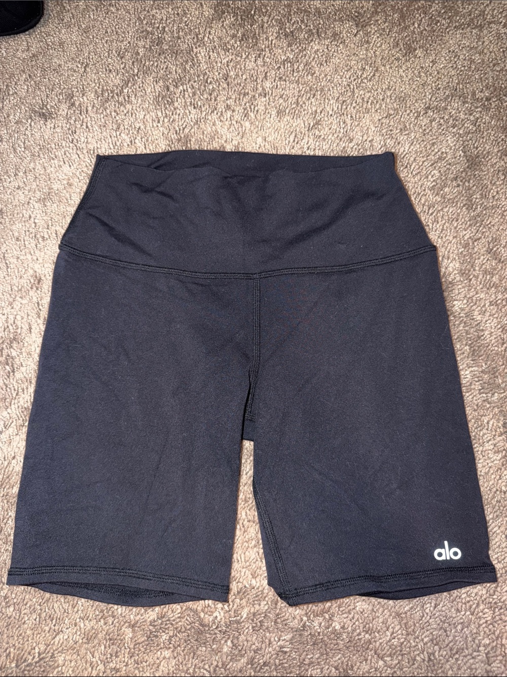Alo Women's Bike Shorts Black Size Medium Like New